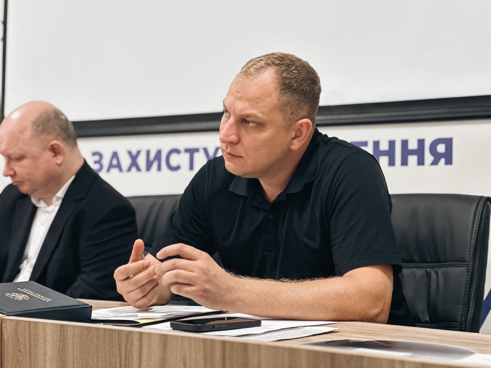 Роль громадських організацій у системі соціального захисту осіб з інвалідністю: результати круглого столу в Ужгороді